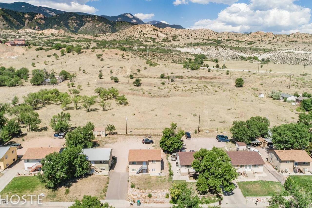 *H NEW!* 2BR Garden-level near Red Rocks Parks Lejlighed Colorado Springs Eksteriør billede