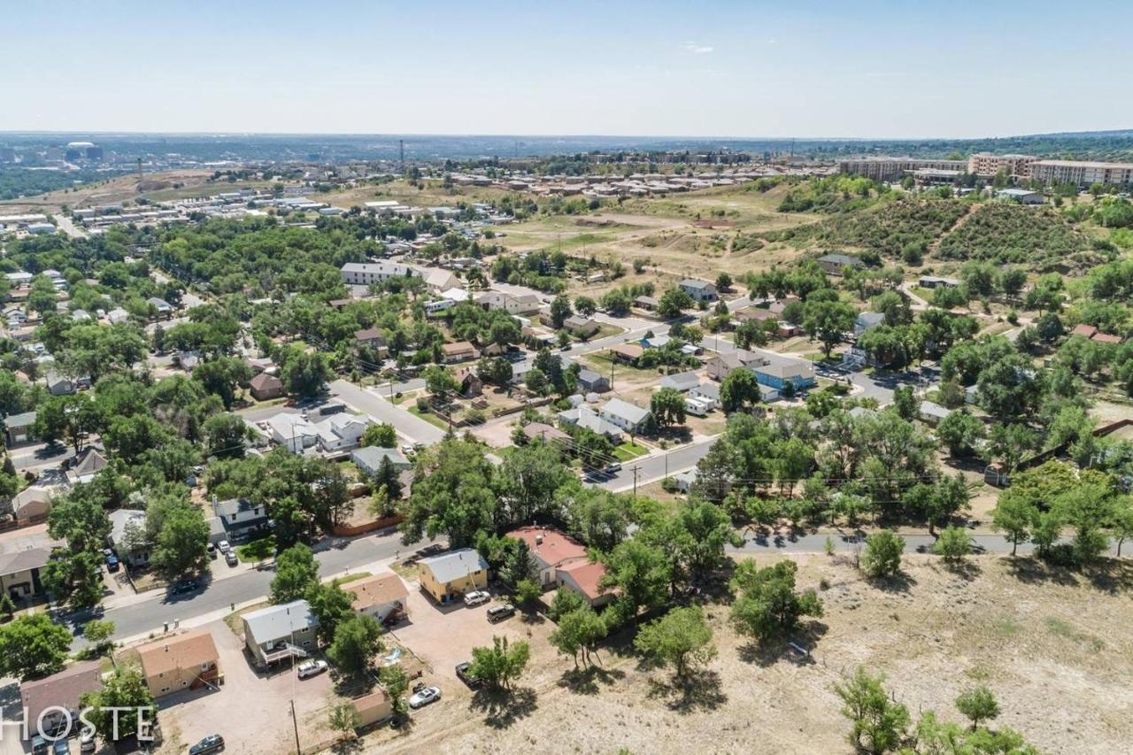 *H NEW!* 2BR Garden-level near Red Rocks Parks Lejlighed Colorado Springs Eksteriør billede